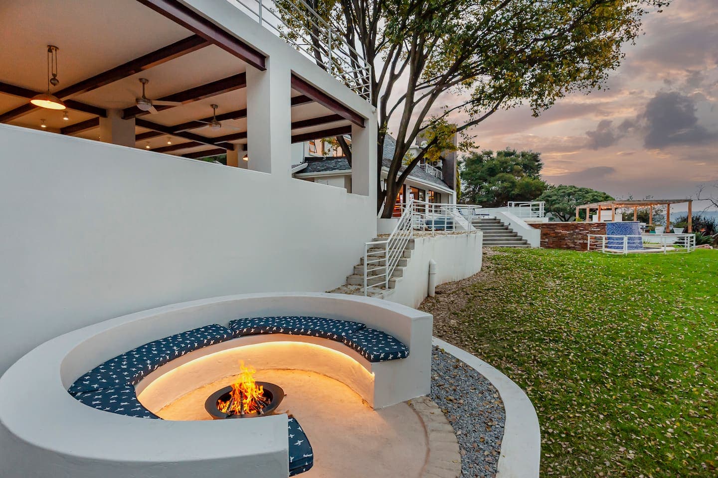 Sunken fire pit with built-in seating